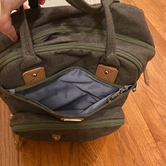 Diaper bag - Picture 7 of 7